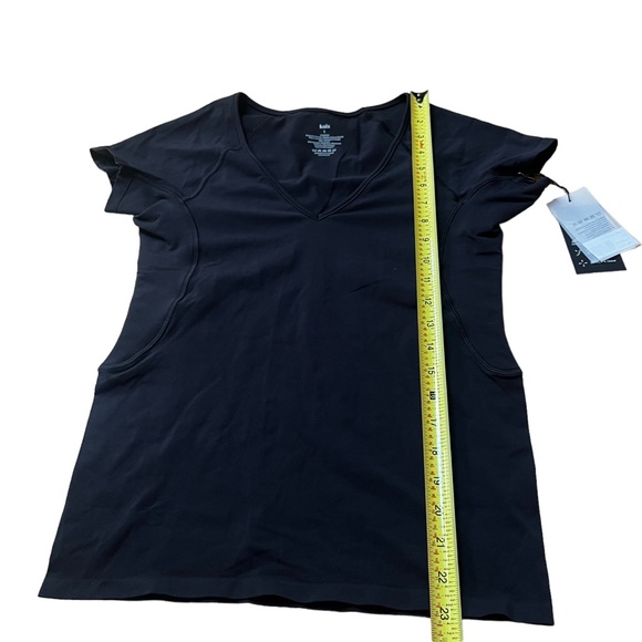 Knix Black Don't Sweat It T-shirt Size Large New with tags - Picture 6 of 7